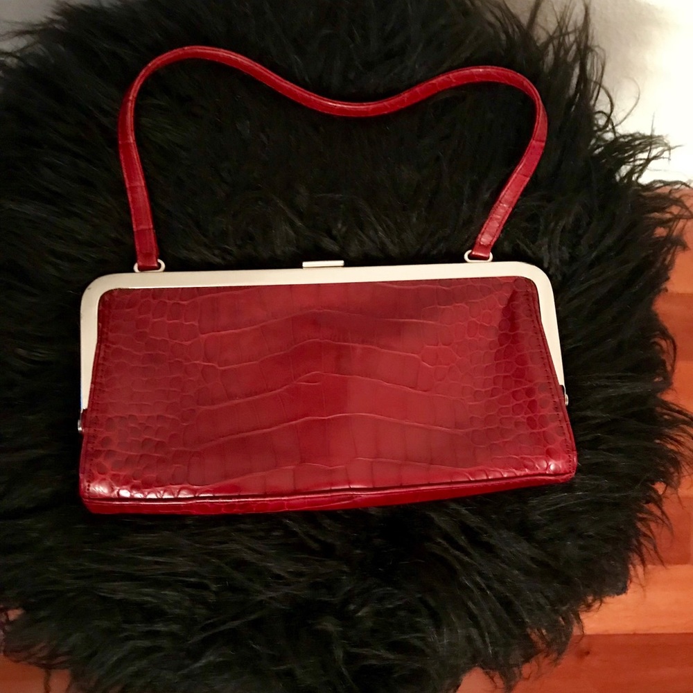 Ann Taylor red croc embossed leather clutch
